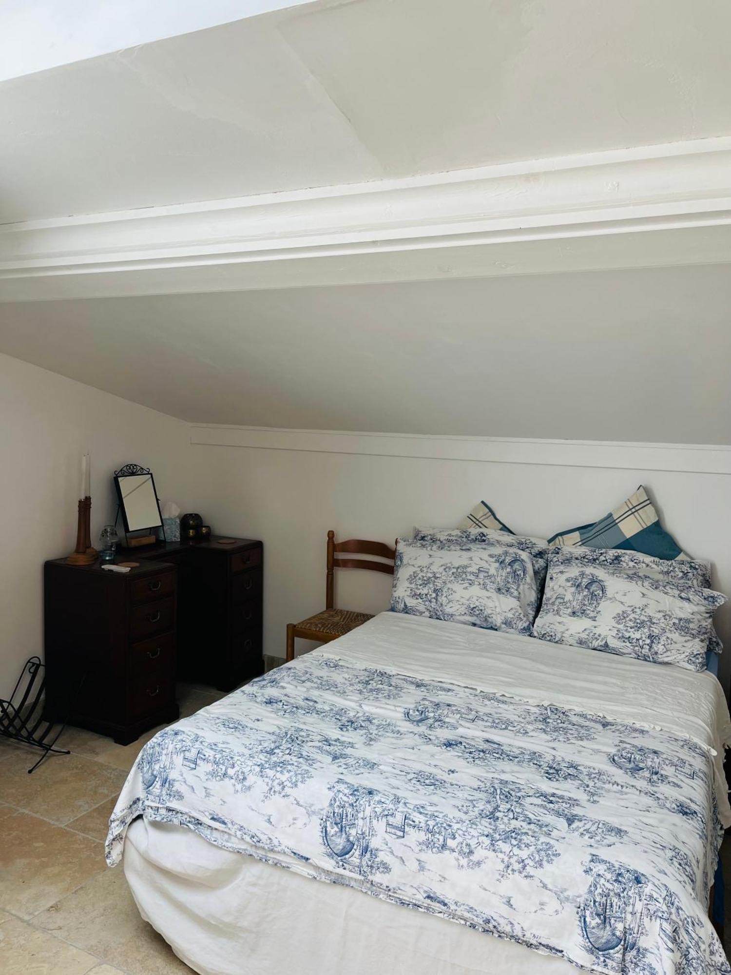 Chambre De Cottage Moulezan Exterior photo
